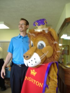 Dr Scot Gray with the Kingston Mascot!